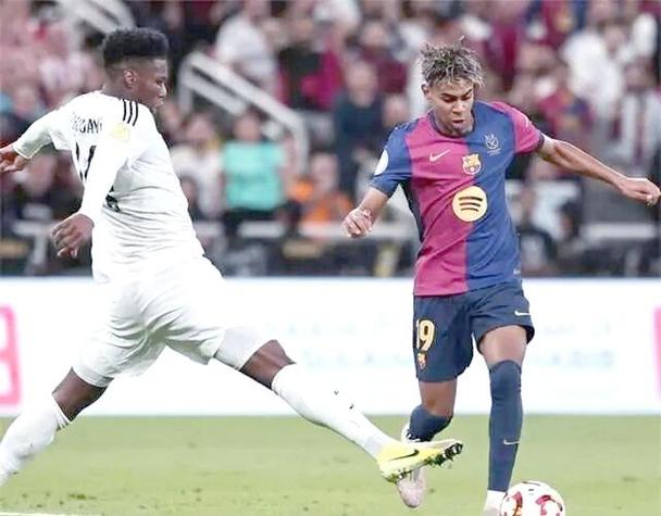 阿斯报报道皮克将亲临西超杯决赛传闻若皇马晋级老佛爷也将现身助阵_西甲直播