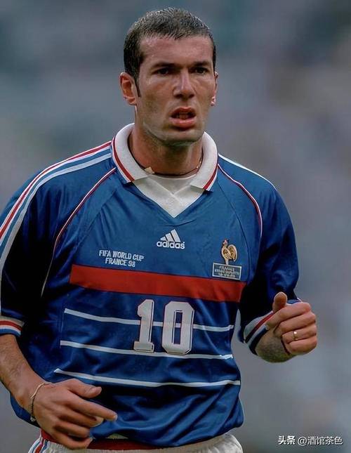 阿斯：萨格勒布迪纳摩有意卢卡齐达内，已提出200万欧报价