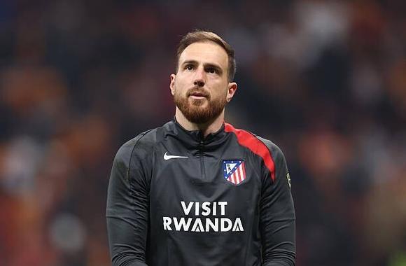 奥布拉克7次神扑，西蒙尼怒不可遏，被巴萨甩开11分