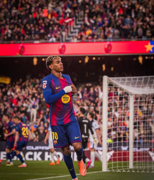 阿斯报道18岁小将西里亚：潜力极高，计划下赛季升皇马一线队