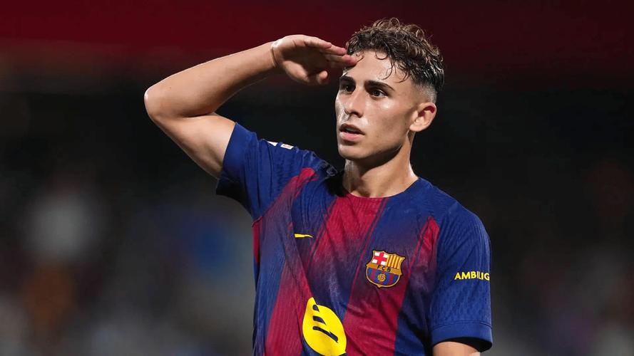 巴萨“锁死”费尔明:续约至2031年,解约金飙升至10亿欧元