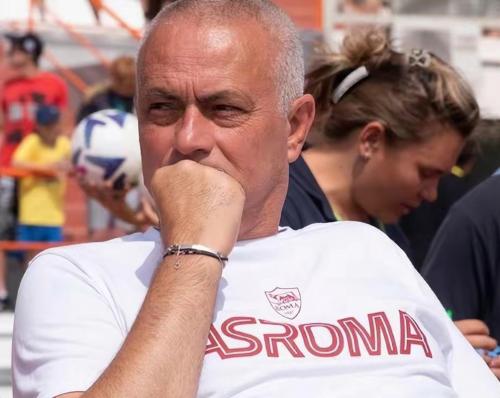 阿斯：穆里尼奥不愧是战术大师，皇马完败于他的招牌穆式反击