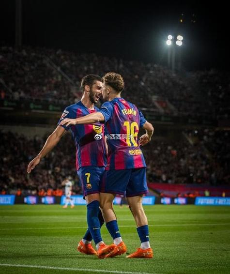 埃尔切主帅：此刻内心满是无力感，巴萨的实力配得上这场胜利