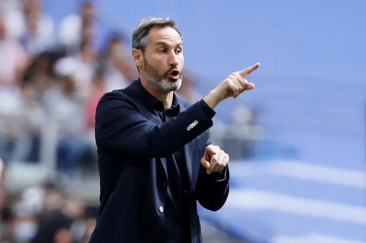 奥萨苏纳主帅：不认为皇马休息时间少，他们借世俱杯演练了战术