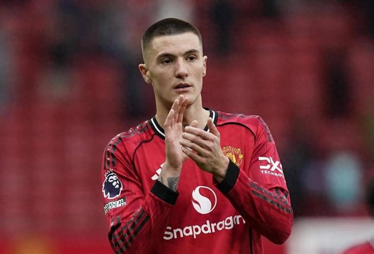 B费：卡里克带来正确的理念我早就确信他会是出色的主教练