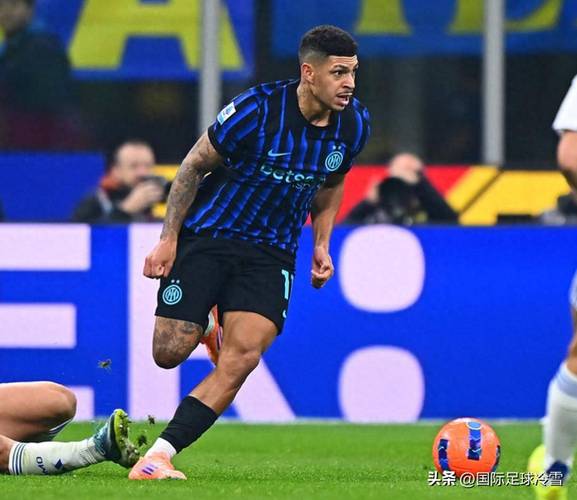 8000万少一分不卖!英超球队想报价20岁射手,国米设置护城河