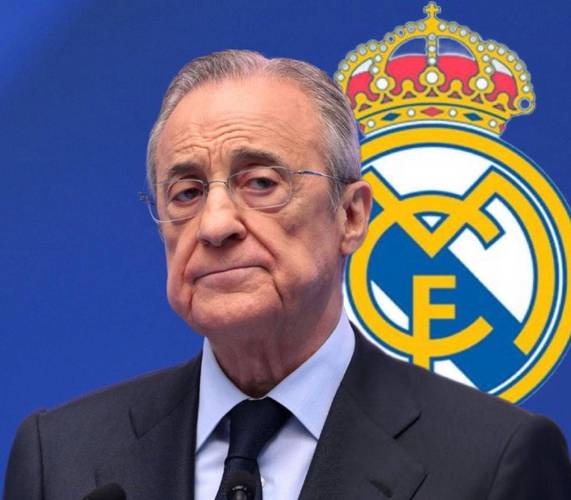 9000万欧新援！沃尔特马德替补席上边吃香蕉边看比赛