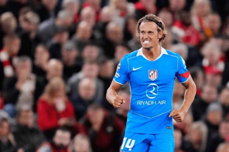 BBC：马竞教练组成员被绝杀后朝安菲尔德看台吐痰，欧足联将调查