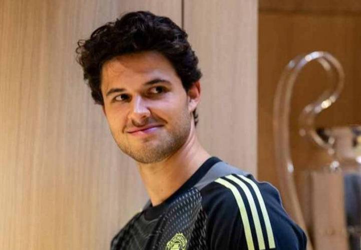 英超第24轮最佳球员候选：卡塞米罗、西蒙斯、索兰克在列