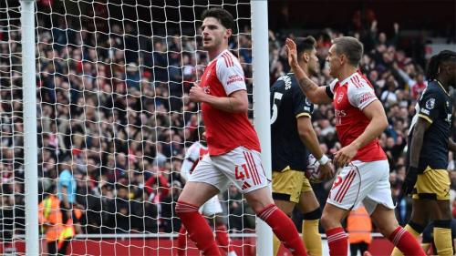 英超巅峰之战！一场00，阿森纳、利物浦握手言和，枪手继续领跑