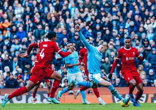 曼城利物浦比赛直播，曼城对利物浦比赛？