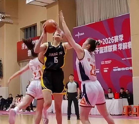 女篮目前成绩，女篮成绩超出预期？