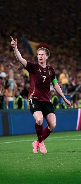 欧洲杯几年举办一次德布劳内比赛，欧洲杯几年举办一次德布劳内比赛了